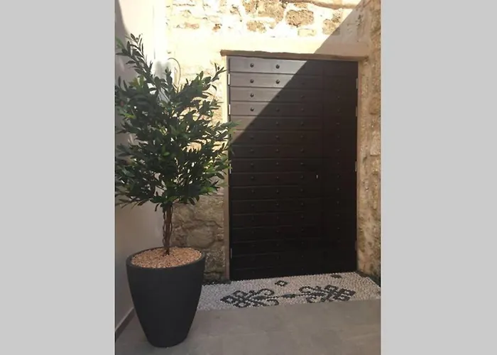 Casa Quindici In The Old Town بيت للعطل *
